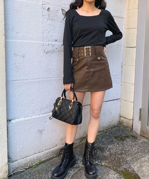 NANEA（ナネア）の「ビッグベルトスリムスカート　インナーパンツ付き（スカート・レディース・ブラック/ブラウン・SMALL/MEDIUM/LARGE/X-LARGE）」の8枚目の写真