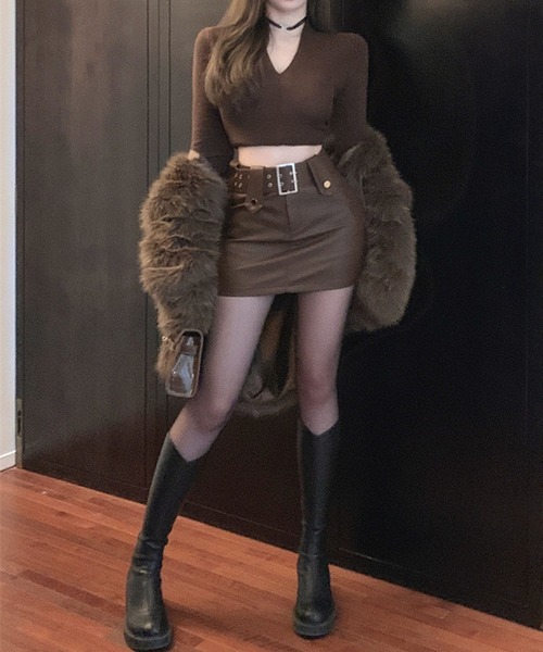 NANEA（ナネア）の「ビッグベルトスリムスカート　インナーパンツ付き（スカート・レディース・ブラック/ブラウン・SMALL/MEDIUM/LARGE/X-LARGE）」の3枚目の写真