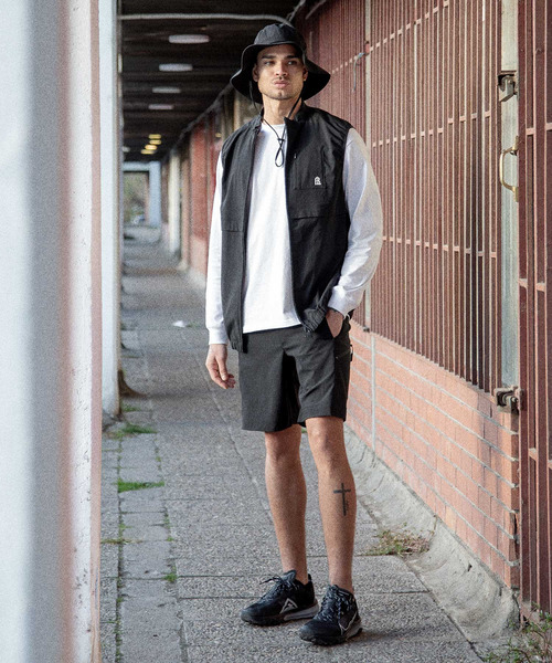 The DUFFER of ST.GEORGE(ザダファーオブセントジョージ)の「〔BLACK LABEL〕MINOTEC RIPSTOP ACTIVE SHORT:機能素材 セットアップ アクティブショートパンツ(その他パンツ・メンズ・ブラック・X-LARGE/LARGE/MEDIUM/SMALL)」の5枚目の写真