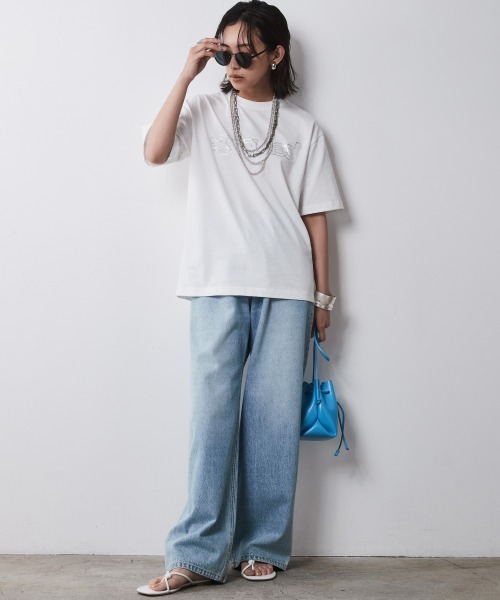 CHIC STYLE(シックスタイル)の「<大きいサイズ>綿100%箔ロゴプリントTシャツ シックスタイル(Tシャツ/カットソー・レディース・ブラック/オフホワイト・4L/3L/LL/L/5L)」の16枚目の写真