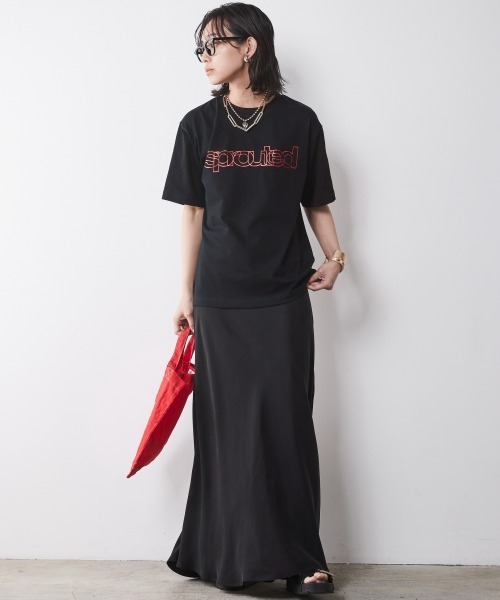 CHIC STYLE(シックスタイル)の「<大きいサイズ>綿100%箔ロゴプリントTシャツ シックスタイル(Tシャツ/カットソー・レディース・ブラック/オフホワイト・4L/3L/LL/L/5L)」の13枚目の写真