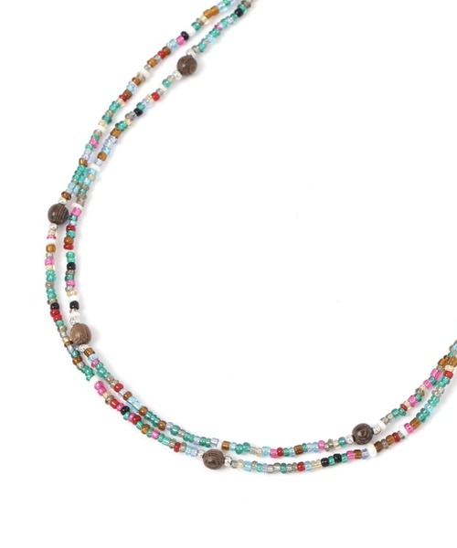 GLOBAL WORK Smile Seed Store（グローバルワーク スマイルシードストア）の「カラービーズロングネックレス/111174（ネックレス・レディース・セージグリーン/オレンジ系その他・FREE）」の2枚目の写真