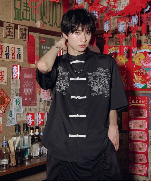 Ellno Loset（エルノロゼット）の「ドラゴンチャイナシャツ（シャツ/ブラウス・メンズ・ブラック/オフホワイト・MEDIUM/LARGE/SMALL）」の10枚目の写真