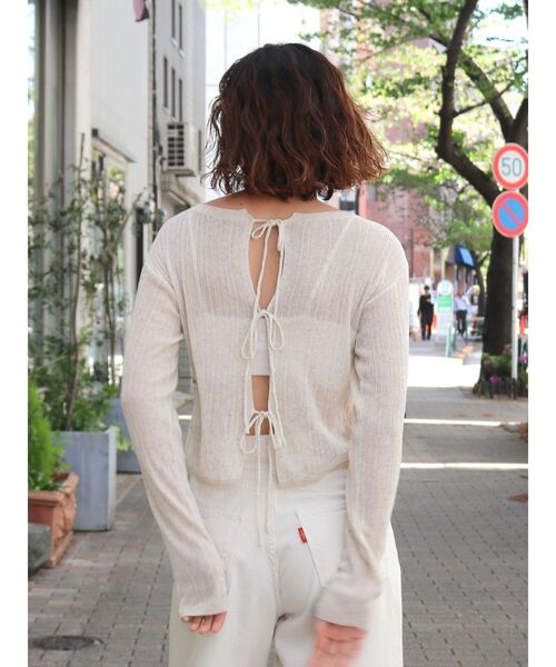Ungrid(アングリッド)の「2Wayリボンニットカーデ(カーディガン/ボレロ・レディース・アイボリー/ブラック/グリーン系その他・FREE)」の2枚目の写真