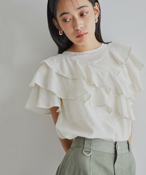 VIS（ビス）の「フリルティアードブラウス（シャツ/ブラウス・レディース・ブラック/オフホワイト/ブラウン系その他・FREE）」の5枚目の写真