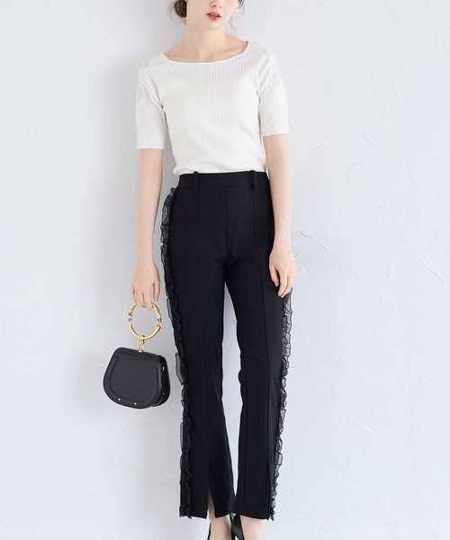 tocco closet(トッコ クローゼット)の「【ZOZO限定】サイドオーガンジーフリルパンツ(デニムパンツ・レディース・ブラック/サックスブルー・M)」の3枚目の写真