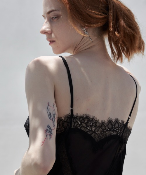 JOSE MOON(ジョゼムーン)の「LACE TRIMMED CAMISOLE DRESS/レーストリムドキャミソールドレス(ワンピース・レディース・ブラック/ホワイト・FREE)」の6枚目の写真