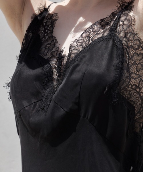 JOSE MOON(ジョゼムーン)の「LACE TRIMMED CAMISOLE DRESS/レーストリムドキャミソールドレス(ワンピース・レディース・ブラック/ホワイト・FREE)」の8枚目の写真