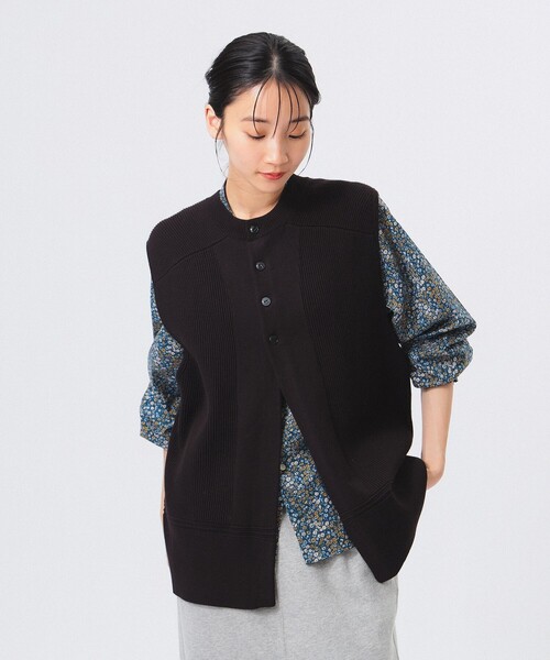 BEAMS BOY（ビームスボーイ）の「ミリタリー ロング ベスト（ベスト・レディース・ブラック/オリーブ・ONE SIZE）」の2枚目の写真