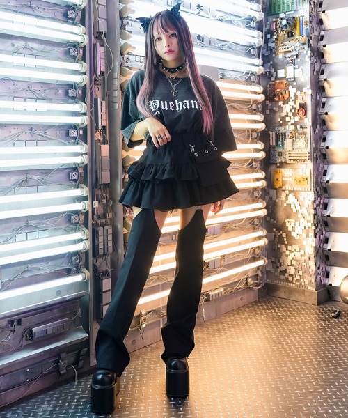 Diable baiser（ディアブルベーゼ）の「ビッグシルエットUSED風Tシャツ 【オーバーサイズ】【ロング丈】（Tシャツ/カットソー・レディース・ブラック系その他/ブラック・FREE）」の4枚目の写真