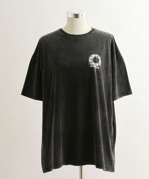 Diable baiser（ディアブルベーゼ）の「ビッグシルエットUSED風Tシャツ 【オーバーサイズ】【ロング丈】（Tシャツ/カットソー・レディース・ブラック系その他/ブラック・FREE）」の17枚目の写真