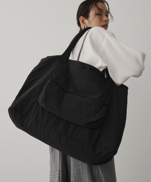 新品Travelpro黒 ナイロン 旅行用トートバッグ Amazon.com | Travelpro Versapack + Lightweight Underseat