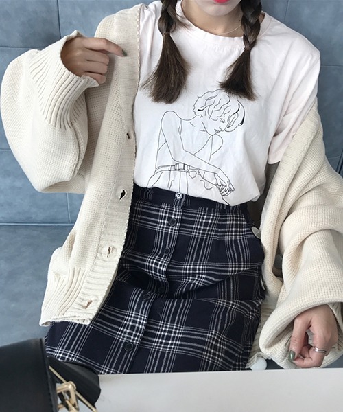 NO WAY(ノーウェイ)の「/WARAIJOGO/ミドル丈ニットカーディガン(Tシャツ/カットソー・レディース・ベージュ/ブラック/ホワイト・FREE)」の10枚目の写真