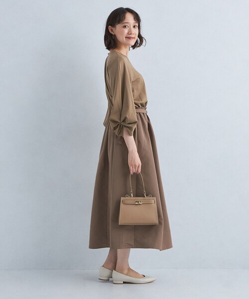 新品 グリーンレーベルリラクシング 袖タック ドッキング ワンピース green label relaxing（グリーンレーベルリラクシング）の「袖タック