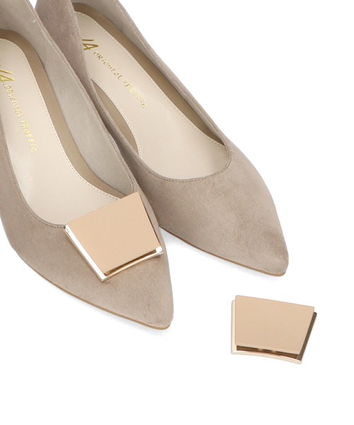 WA ORiental TRaffic(ダブルエーオリエンタルトラフィック)の「2wayスクエアモチーフヒールパンプス 42305(パンプス・レディース・ベージュ/ブラック/ブルー・34/35/36/37/38/39/40/41/42/33/43)」の9枚目の写真