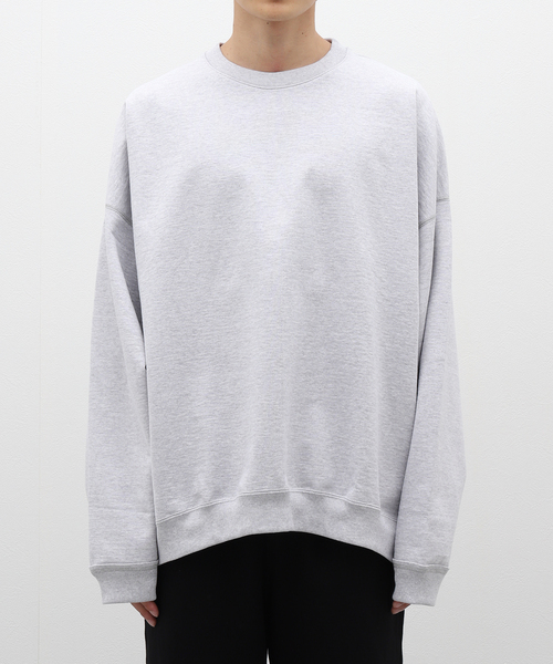 markaware(マーカウェア)の「MARKAWARE (マーカウェア) HUGE SWEAT A24C09CS01C(Tシャツ/カットソー・メンズ・パープル/ライトグレー/ブラック・2/1)」の2枚目の写真