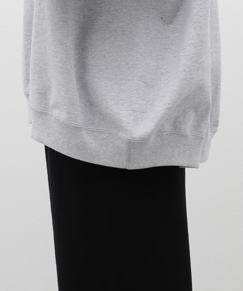 markaware(マーカウェア)の「MARKAWARE (マーカウェア) HUGE SWEAT A24C09CS01C(Tシャツ/カットソー・メンズ・パープル/ライトグレー/ブラック・2/1)」の12枚目の写真