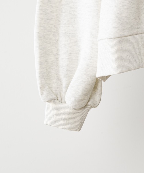 INTER FACTORY（インターファクトリー）の「soluna - アニマルプリントスウェット - made in INTER FACTORY（スウェット・レディース・アイボリー/ライトブルー・FREE）」の11枚目の写真