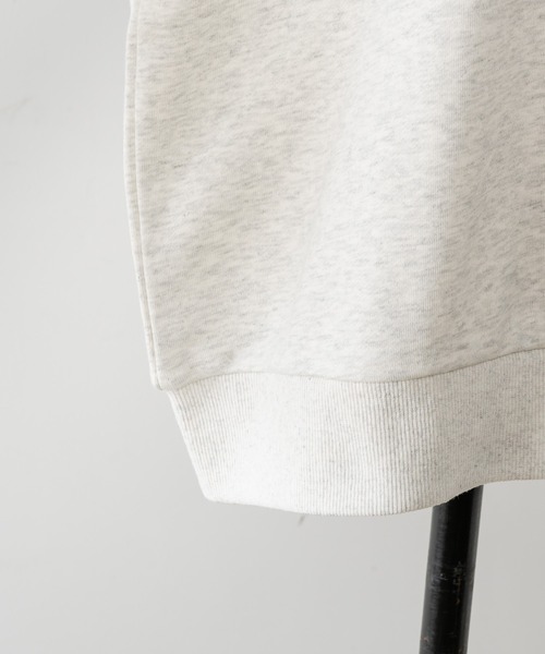 INTER FACTORY（インターファクトリー）の「soluna - アニマルプリントスウェット - made in INTER FACTORY（スウェット・レディース・アイボリー/ライトブルー・FREE）」の13枚目の写真