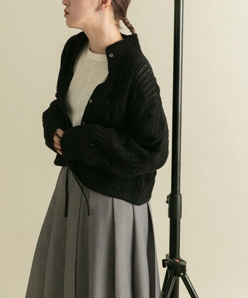 KBF(ケイビーエフ)の「透かし編みニットカーディガン(カーディガン/ボレロ・レディース・アイボリー/パープル/ブラック・ONE)」の14枚目の写真