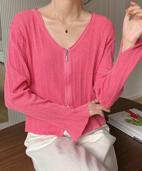 Doux Belle(ドゥーベル)の「ショート丈リブトップス(Tシャツ/カットソー・レディース・ブラック/オフホワイト/ブルー/レッド系その他2・FREE)」の8枚目の写真