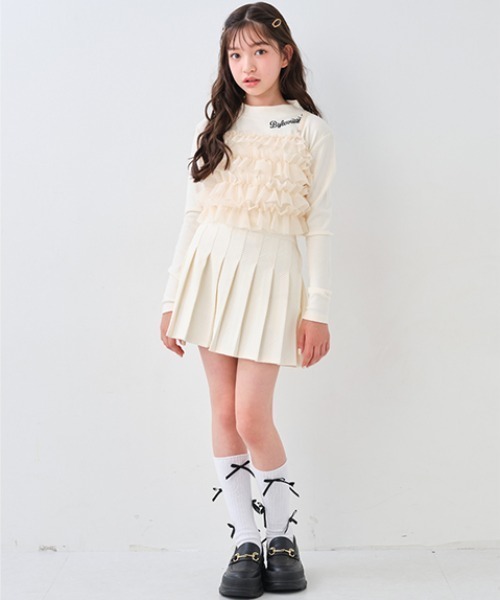 by LOVEiT(バイラビット)の「キャミつきロングTシャツ(アンサンブル・キッズ・ベージュ/グレー・120cm/130cm/140cm/150cm/160cm)」の4枚目の写真