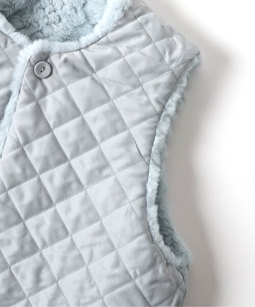 Seraph（セラフ）の「リバーシブルファーベスト_ジュニア（ダウンベスト・キッズ・アイボリー/サックスブルー/ブラウン・150/160）」の17枚目の写真