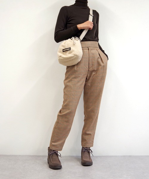 Minnetonka（ミネトンカ）の「MINNETONKA（ミネトンカ） / ボア巾着ショルダーバッグ PURSE BOA BAG（ショルダーバッグ・レディース・グレー/ブラウン/アイボリー・FREE）」の16枚目の写真