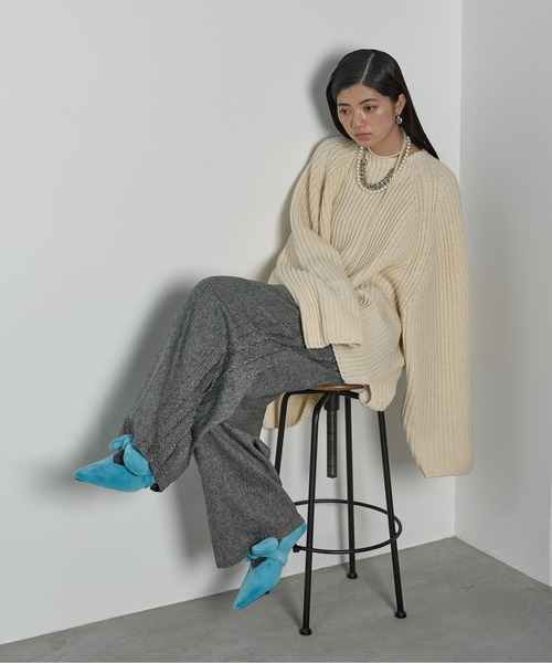 THE YOn（ザヨン）の「【サステナブル】ラグランスリーブルーズフィットニットプルオーバー（ニット/セーター・レディース・ダークブラウン/ピンク/イエロー/アイボリー・FREE）」の20枚目の写真