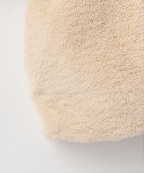 LOVETOXIC（ラブトキシック）の「ファーパーカ（ブルゾン・キッズ・ベージュ/ライトグレー/アイボリー/ブラック・S/M/L）」の12枚目の写真