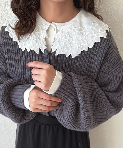apres jour(アプレジュール)の「リボン刺繍BIG襟ブラウス【ZOZOTOWN限定アイテム】(シャツ/ブラウス・レディース・ホワイト/ベージュ/ホワイト系その他2・X-LARGE/フリー)」の2枚目の写真
