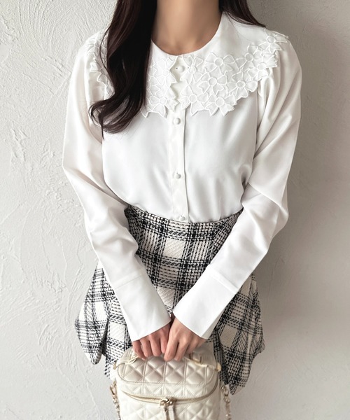 apres jour(アプレジュール)の「リボン刺繍BIG襟ブラウス【ZOZOTOWN限定アイテム】(シャツ/ブラウス・レディース・ホワイト/ベージュ/ホワイト系その他2・X-LARGE/フリー)」の6枚目の写真