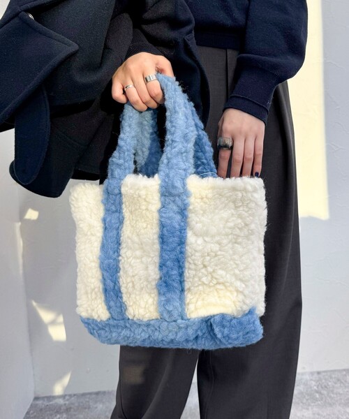 fredy emue（フレディエミュ）の「TWボア配色トートバッグ（トートバッグ・レディース・グレー系その他/ブルー系その他4・FREE）」の5枚目の写真