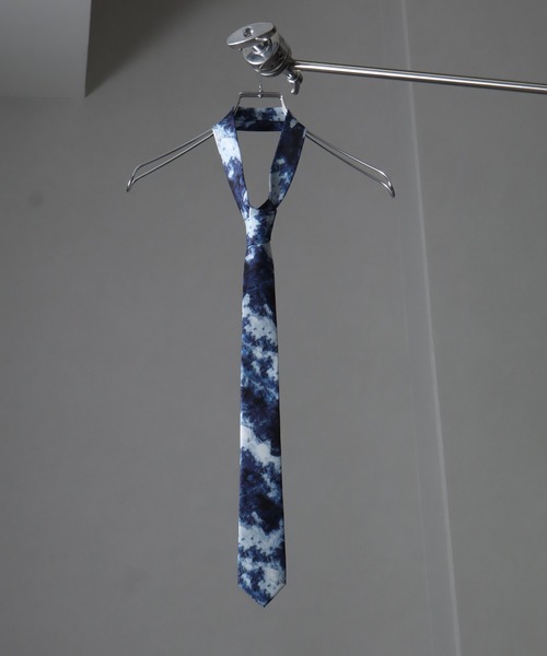welise（ウェライズ）の「【welise/ウェライズ】シルキータッチ モードグラフィックネクタイ（ネクタイ・メンズ・ブラック系その他3/ブラック系その他/ネイビー/ブルー系その他/ブラック系その他2・FREE）」の4枚目の写真