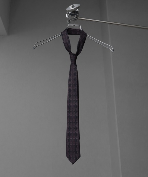 welise（ウェライズ）の「【welise/ウェライズ】シルキータッチ モードグラフィックネクタイ（ネクタイ・メンズ・ブラック系その他3/ブラック系その他/ネイビー/ブルー系その他/ブラック系その他2・FREE）」の2枚目の写真