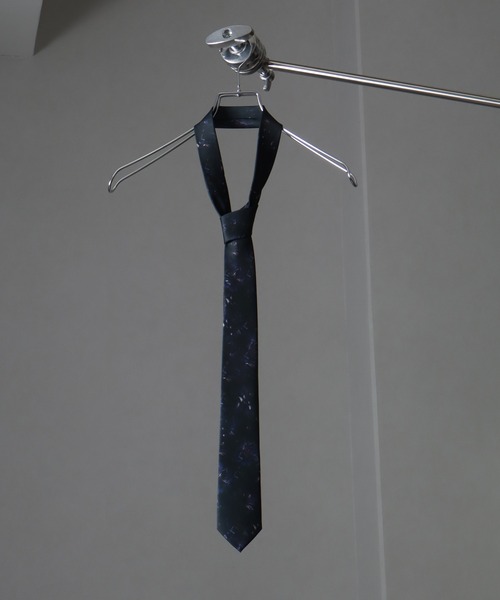 welise（ウェライズ）の「【welise/ウェライズ】シルキータッチ モードグラフィックネクタイ（ネクタイ・メンズ・ブラック系その他3/ブラック系その他/ネイビー/ブルー系その他/ブラック系その他2・FREE）」の9枚目の写真