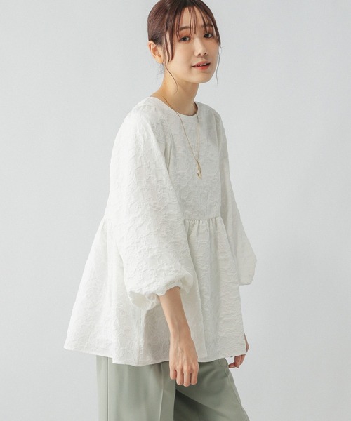 GLOBAL WORK（グローバルワーク）の「お手入れらくらくジャガードペプラムブラウス/133612（シャツ/ブラウス・レディース・オフホワイト/ブラック/ライトグレー・MEDIUM/LARGE）」の19枚目の写真