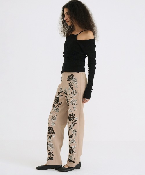 セール】FLOWER EMBROIDERY PANTS（その他パンツ）｜CLANE