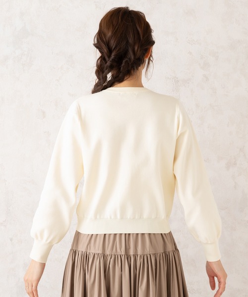 Rose Tiara(ローズティアラ)の「チュールフラワーニットカーディガン(ニット/セーター・レディース・オフホワイト/ブラック・46/42/38)」の12枚目の写真