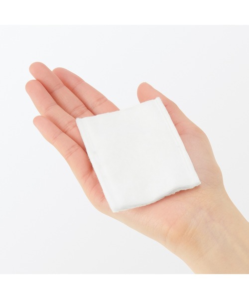無印良品(ムジルシリョウヒン)の「はがして使えるコットン 86枚入 約85×60mm(コットンパフ・レディース・その他・FREE)」の4枚目の写真