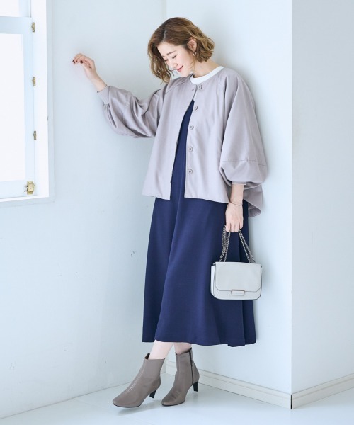 SMILE LAND（スマイルランド）の「＜大きいサイズ＞ワイドスリーブノーカラージャケット【OtonaSMILE】（ノーカラージャケット・レディース・ブラック/ライトグレー・L/LL/3L/4L/5L）」の7枚目の写真