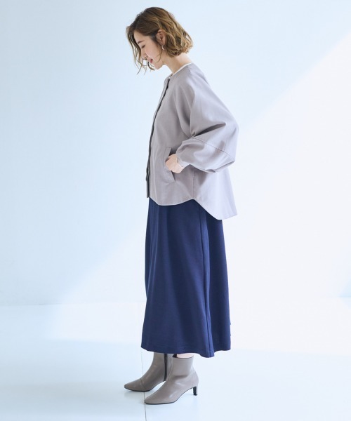 SMILE LAND（スマイルランド）の「＜大きいサイズ＞ワイドスリーブノーカラージャケット【OtonaSMILE】（ノーカラージャケット・レディース・ブラック/ライトグレー・L/LL/3L/4L/5L）」の9枚目の写真