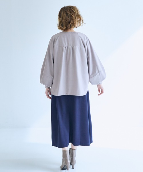 SMILE LAND（スマイルランド）の「＜大きいサイズ＞ワイドスリーブノーカラージャケット【OtonaSMILE】（ノーカラージャケット・レディース・ブラック/ライトグレー・L/LL/3L/4L/5L）」の10枚目の写真