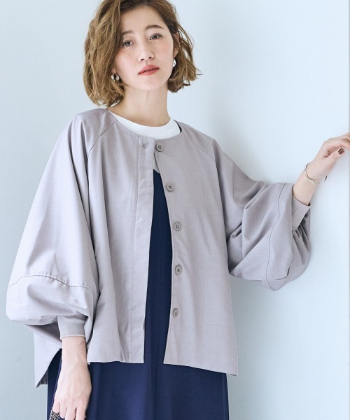 SMILE LAND（スマイルランド）の「＜大きいサイズ＞ワイドスリーブノーカラージャケット【OtonaSMILE】（ノーカラージャケット・レディース・ブラック/ライトグレー・L/LL/3L/4L/5L）」の11枚目の写真