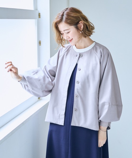 SMILE LAND（スマイルランド）の「＜大きいサイズ＞ワイドスリーブノーカラージャケット【OtonaSMILE】（ノーカラージャケット・レディース・ブラック/ライトグレー・L/LL/3L/4L/5L）」の12枚目の写真