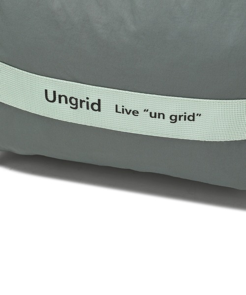 Ungrid(アングリッド)の「【Ungrid/アングリッド】 ソフトナイロン ボストンバッグ(ボストンバッグ・レディース・ブラック/カーキ/オレンジ/アイボリー/ミント/ブラック×ホワイト/グレイッシュベージュ・FREE)」の21枚目の写真