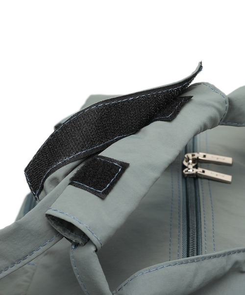 Ungrid(アングリッド)の「【Ungrid/アングリッド】 ソフトナイロン ボストンバッグ(ボストンバッグ・レディース・ブラック/カーキ/オレンジ/アイボリー/ミント/ブラック×ホワイト/グレイッシュベージュ・FREE)」の20枚目の写真