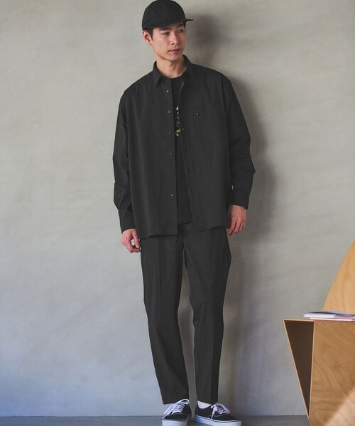 green label relaxing（グリーンレーベルリラクシング）の「WONDER CLOTH ボックス シルエット 長袖 シャツ -ストレッチ・接触冷感・吸水速乾-（シャツ/ブラウス・メンズ・ブラック/ネイビー/ダークグレー・XL/L/M/S）」の10枚目の写真
