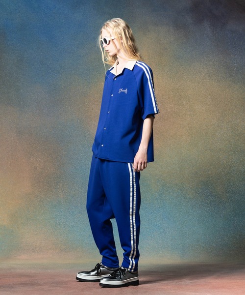 glamb（グラム）の「Line Tape Track Shirt / ラインテープトラックシャツ（シャツ/ブラウス・メンズ・ブラック/ベージュ/ブルー・S/M/L）」の7枚目の写真
