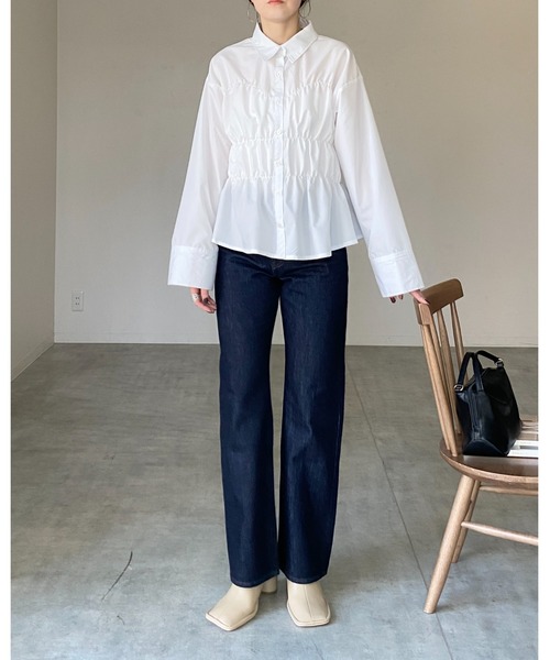 She's Closet(シーズクローゼット)の「シャーリングビスチェデザインシャツブラウス(シャツ/ブラウス・レディース・ホワイト/ブルー/チャコールグレー・FREE)」の10枚目の写真